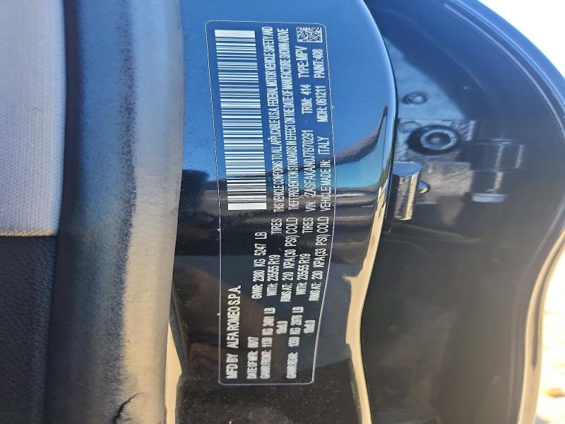 54687366 :رقم المزاد ، ZASFAKAN0J7B70291 vin ، 2018 Alfa Romeo Stelvio مزاد بيع