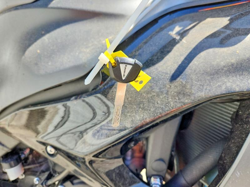 2025 Kawasaki Zx636 მანქანა იყიდება აუქციონზე, vin: JKBZXJJ14SA022053, აუქციონის ნომერი: 57828036
