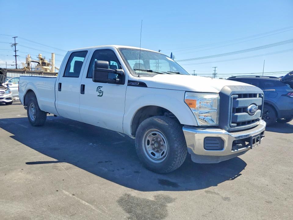 57541466 :رقم المزاد ، 1FT7W2A66FED72983 vin ، 2015 Ford F250 مزاد بيع