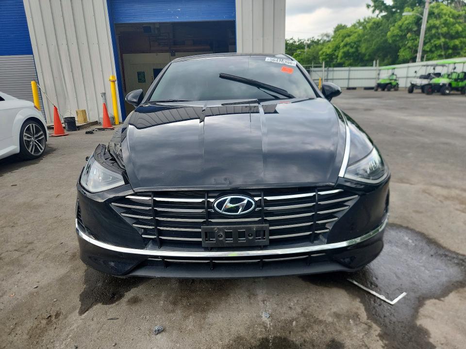 56416306 :رقم المزاد ، 5NPEG4JA1NH147468 vin ، 2022 Hyundai Sonata مزاد بيع