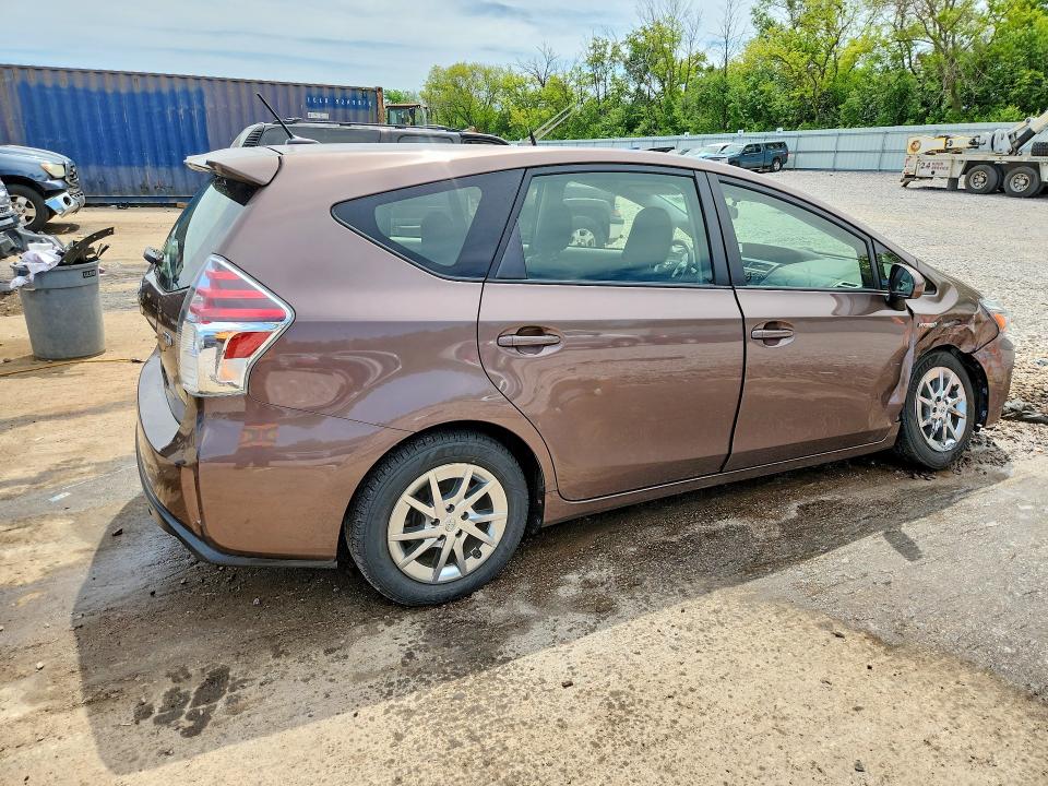 55610476 :رقم المزاد ، JTDZN3EUXFJ024492 vin ، 2015 Toyota Prius V مزاد بيع