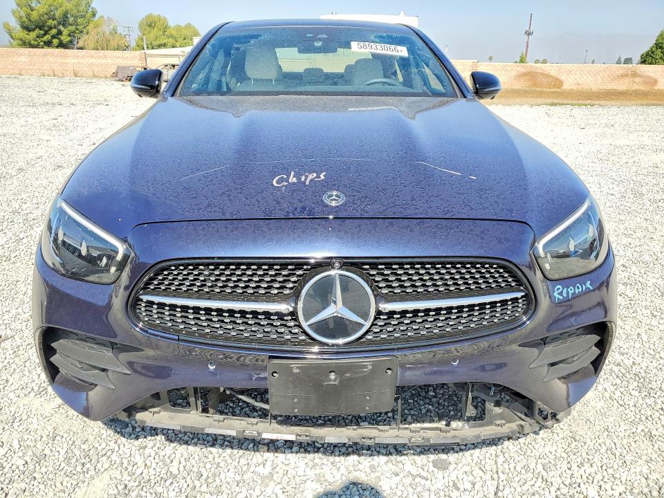 58933066 :رقم المزاد ، W1KZF8DB2MA945585 vin ، 2021 Mercedes-benz E مزاد بيع