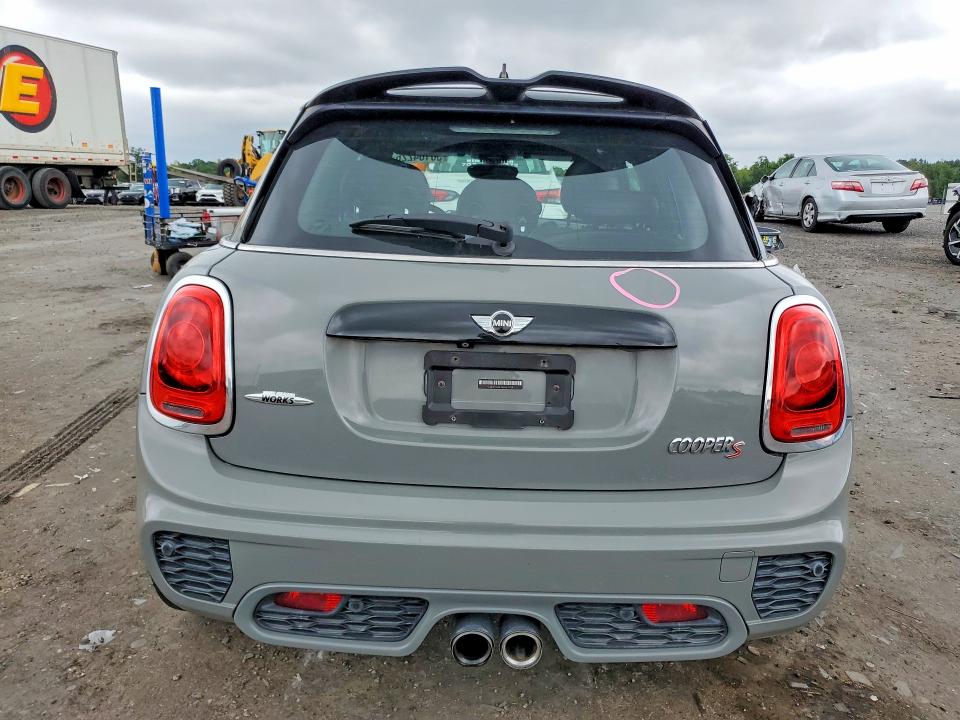 Продажа на аукционе авто 2017 Mini Cooper, vin: WMWXU3C36H2F49129, номер лота: 58104226