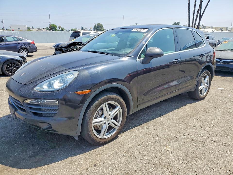 58780046 :رقم المزاد ، WP1AB2A29BLA48283 vin ، 2011 Porsche Cayenne مزاد بيع