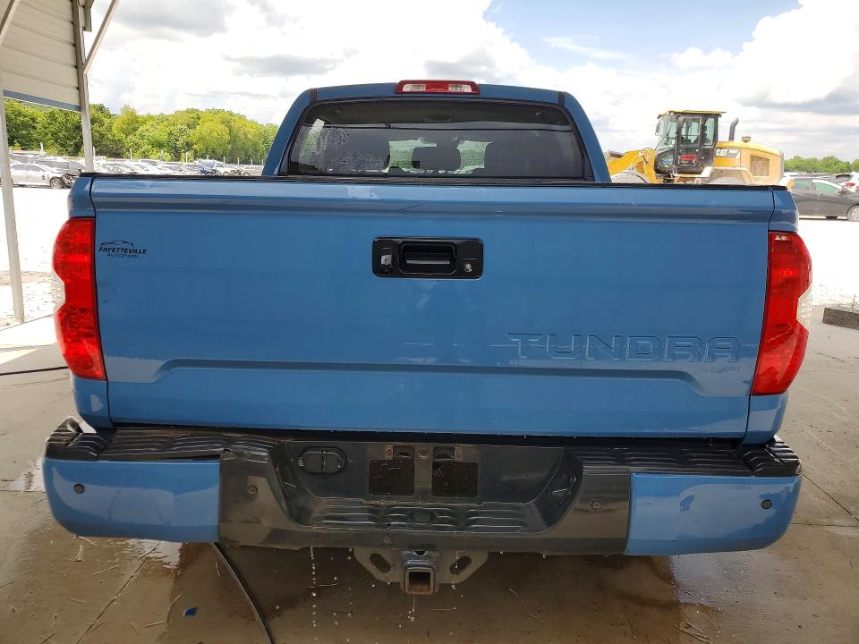55306746 :رقم المزاد ، 5TFHW5F19JX714894 vin ، 2018 Toyota Tundra مزاد بيع