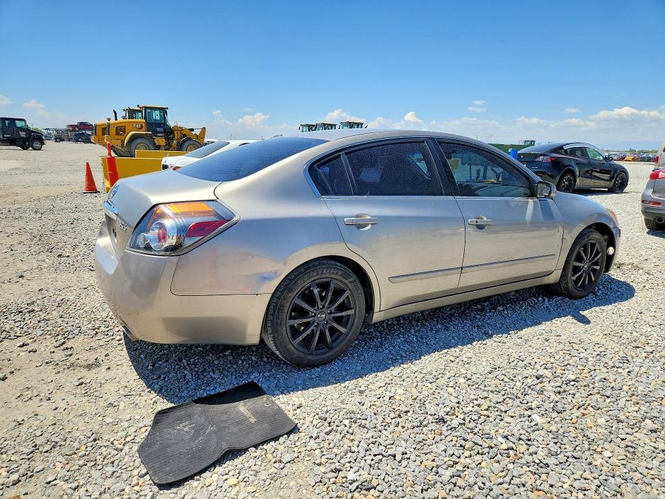 2012 Nissan Altima მანქანა იყიდება აუქციონზე, vin: 1N4AL2AP4CC229759, აუქციონის ნომერი: 57256026