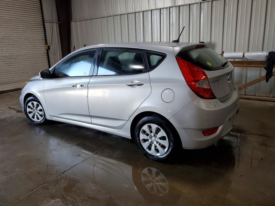 59015896 :رقم المزاد ، KMHCT5AE6FU232224 vin ، 2015 Hyundai Accent مزاد بيع