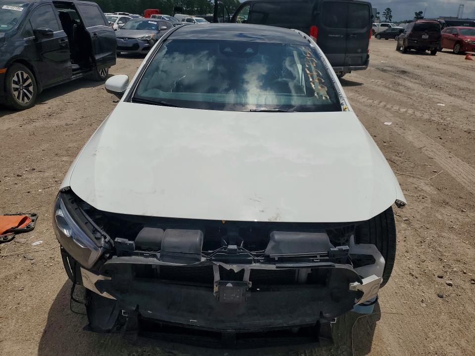 Продажа на аукционе авто 2019 Mercedes-benz A, vin: WDD3G4EBXKW021826, номер лота: 55552356