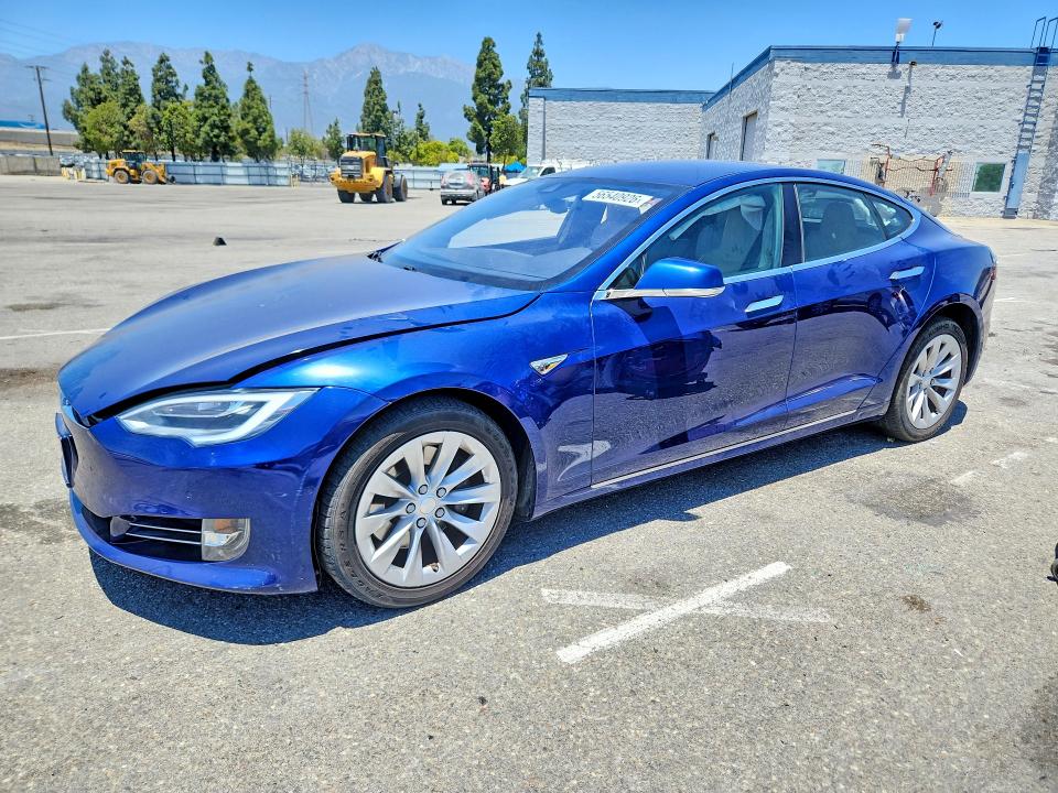 Auction sale of the 2016 Tesla Model S, vin: 5YJSA1E2XGF143135, lot number: 56540926
