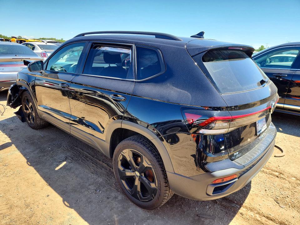 Продажа на аукционе авто 2025 Volkswagen Taos, vin: 3VV2C7B29SM044488, номер лота: 58227806