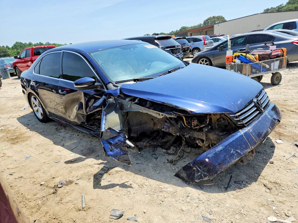 Продажа на аукционе авто 2015 Volkswagen Passat, vin: 1VWBT7A37FC008831, номер лота: 58745306