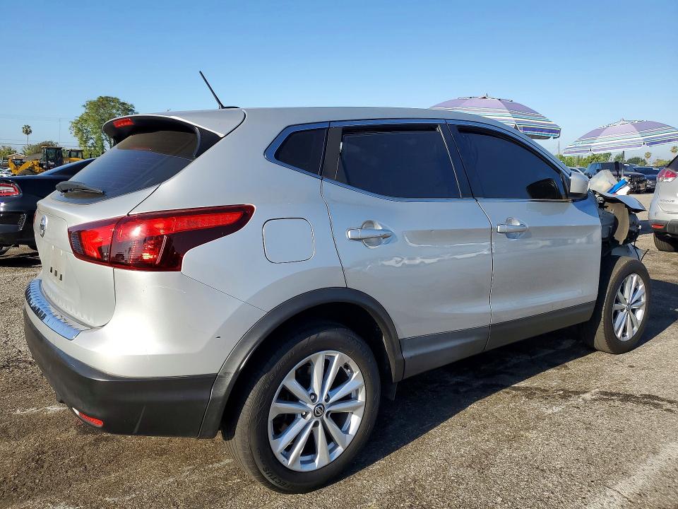 Продажа на аукционе авто 2019 Nissan Rogue Sport, vin: JN1BJ1CP6KW523398, номер лота: 56184226