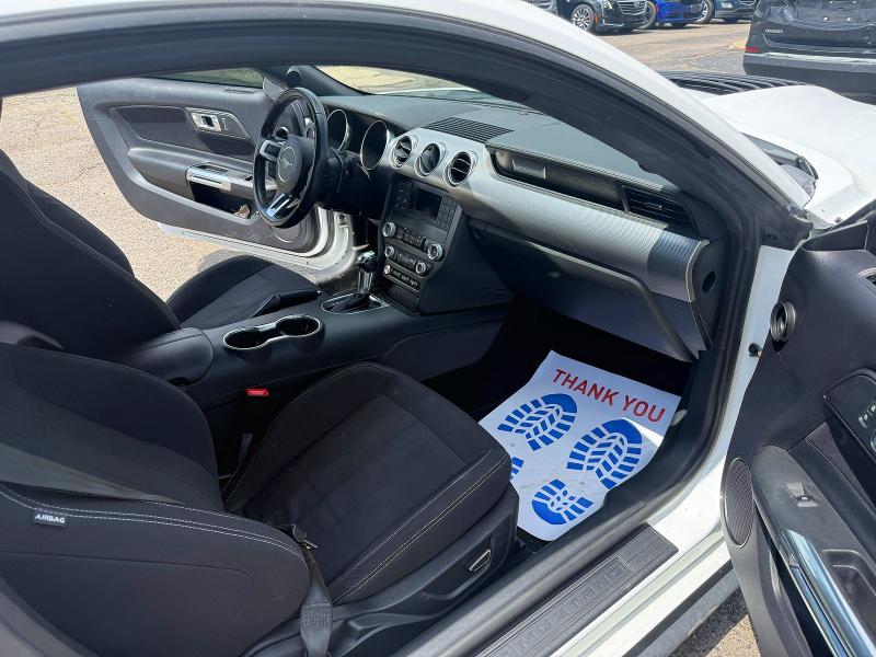 59642556 :رقم المزاد ، 1FA6P8CF4K5146692 vin ، 2019 Ford Mustang مزاد بيع
