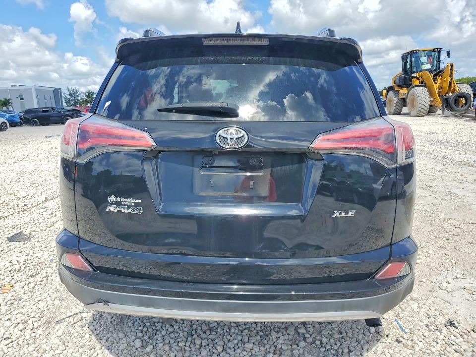 2017 Toyota Rav4 მანქანა იყიდება აუქციონზე, vin: 2T3WFREV8HW369472, აუქციონის ნომერი: 56613346