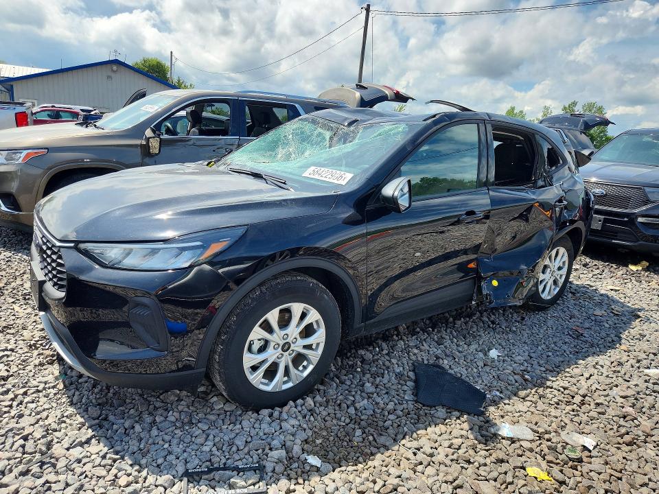 58422986 :رقم المزاد ، 1FMCU0GN7SUA68354 vin ، 2025 Ford Escape مزاد بيع