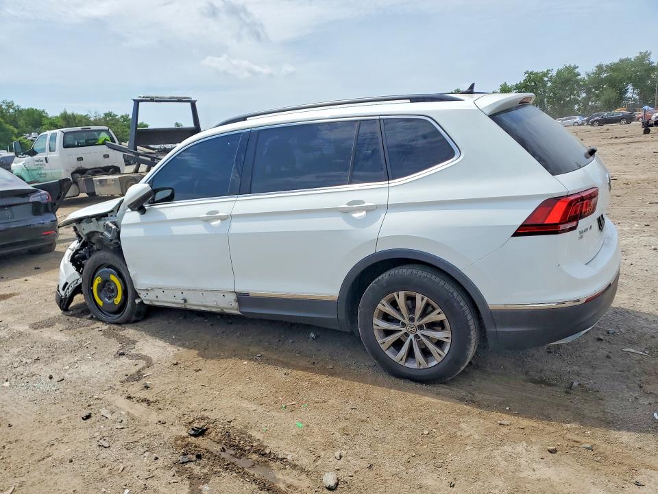 Продаж на аукціоні авто 2018 Volkswagen Tiguan, vin: 3VV2B7AX3JM099341, номер лоту: 58086746