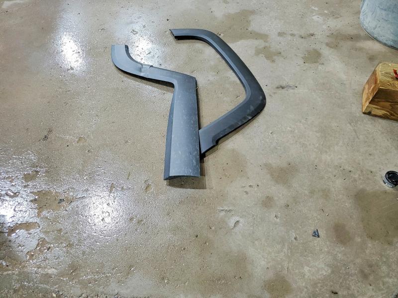 56629766 :رقم المزاد ، ZACNJDBB6MPM14163 vin ، 2021 Jeep Renegade مزاد بيع