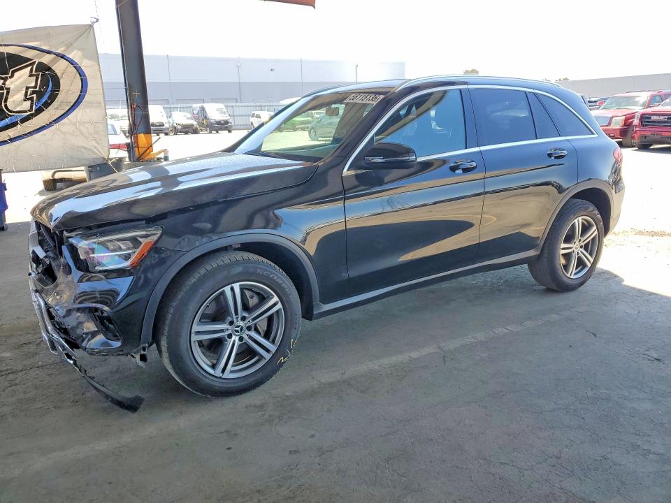 56115136 :رقم المزاد ، WDC0G8DB7LF721644 vin ، 2020 Mercedes-benz Glc مزاد بيع