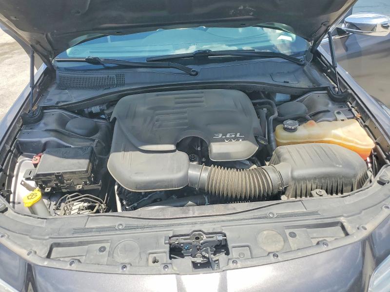 85619065 :رقم المزاد ، 2C3CCAKG8JH250592 vin ، 2018 Chrysler 300 مزاد بيع