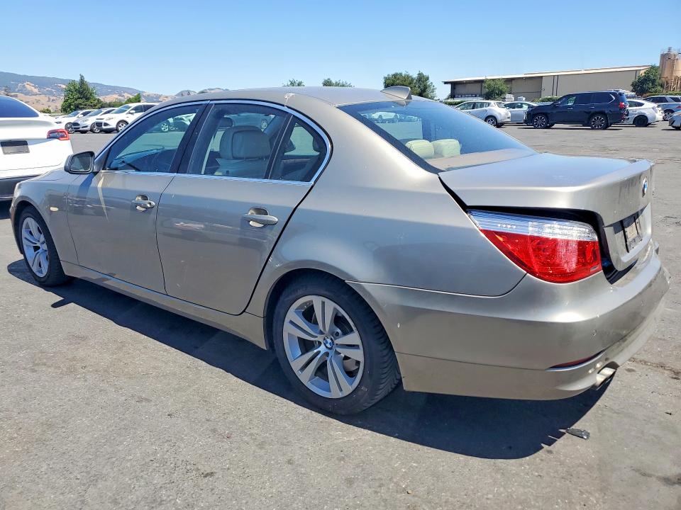 2010 Bmw 528 მანქანა იყიდება აუქციონზე, vin: WBANU5C54AC441674, აუქციონის ნომერი: 57109616
