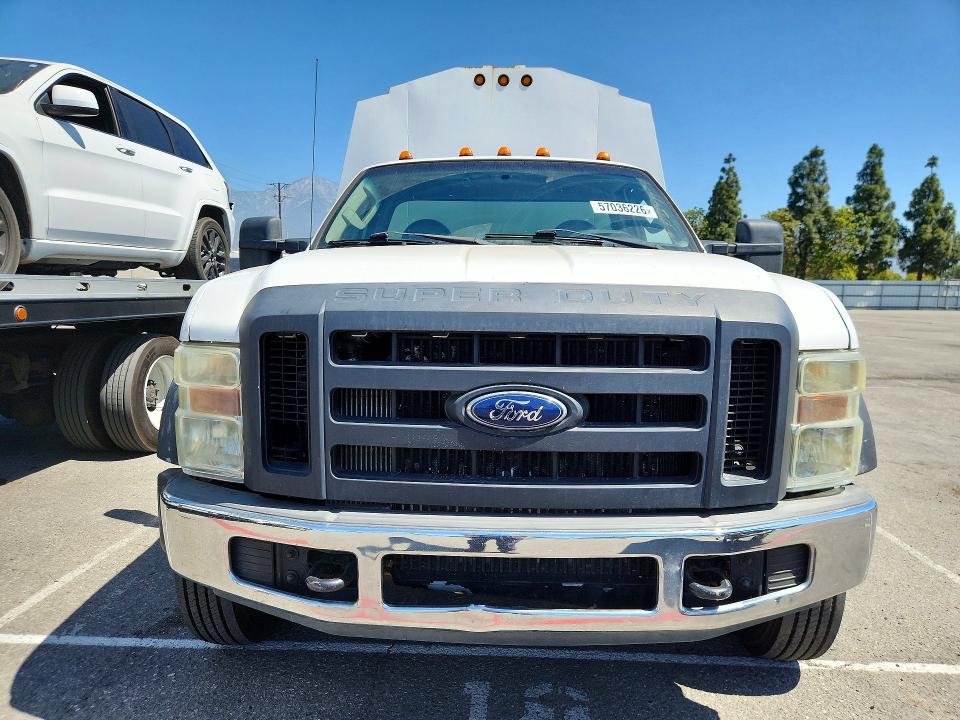 Продажа на аукционе авто 2008 Ford F550, vin: 1FDAF56R28EB90528, номер лота: 57036226