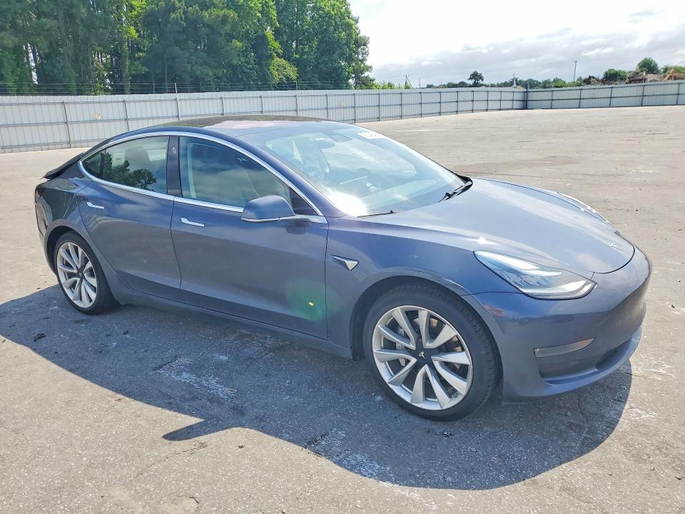Продажа на аукционе авто 2018 Tesla Model 3, vin: 5YJ3E1EA9JF032051, номер лота: 55448486