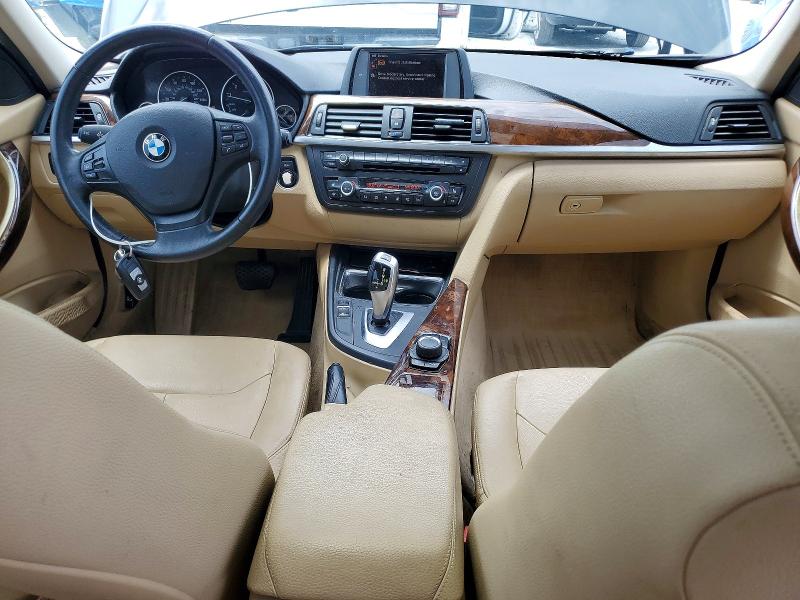 55605626 :رقم المزاد ، WBA3A5G55DNP22000 vin ، 2013 Bmw 328 مزاد بيع