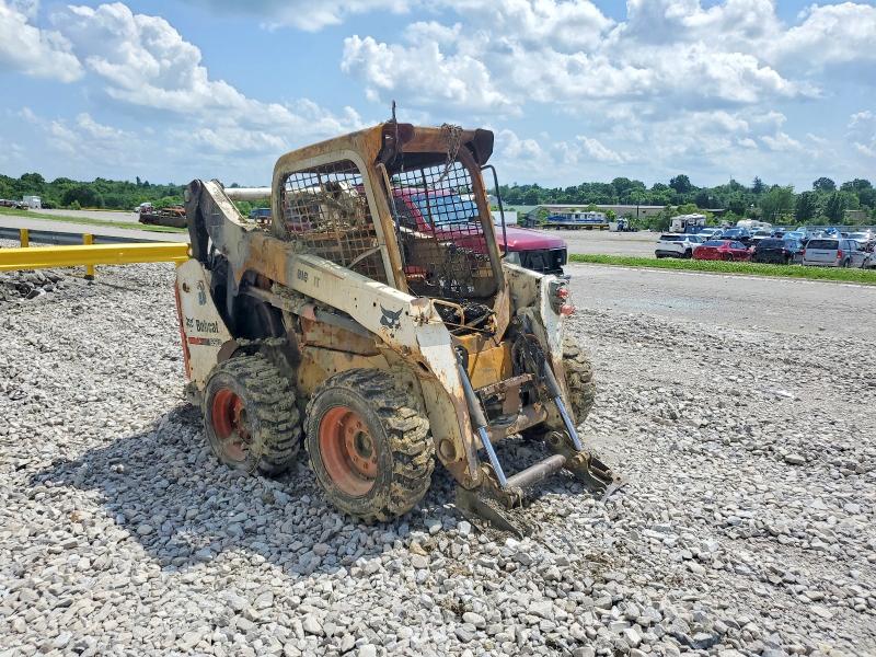 56062246 :رقم المزاد ، N0V1N000056062246 vin ، 2015 Bobcat S570 مزاد بيع