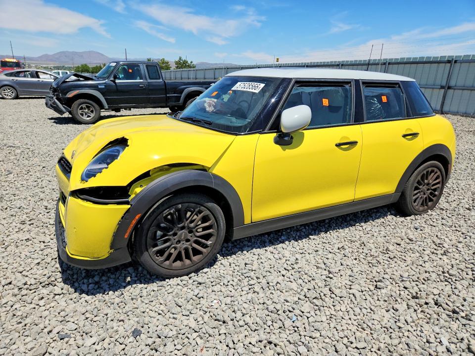 Продажа на аукционе авто 2025 Mini Cooper, vin: WMW53GD07S2X13854, номер лота: 57528566