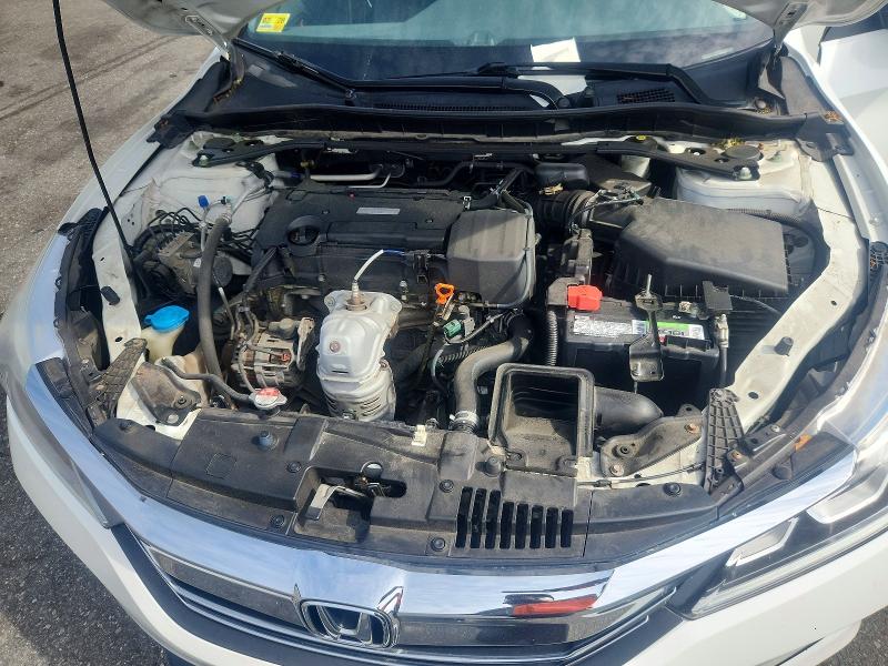2017 Honda Accord მანქანა იყიდება აუქციონზე, vin: 1HGCR2F6XHA129560, აუქციონის ნომერი: 56727316