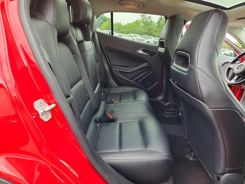 57932526 :رقم المزاد ، WDCTG4GB0JJ446663 vin ، 2018 Mercedes-benz Gla مزاد بيع
