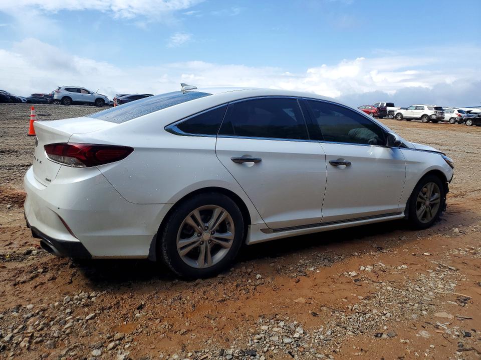 56527336 :رقم المزاد ، 5NPE34AF0KH774536 vin ، 2019 Hyundai Sonata مزاد بيع