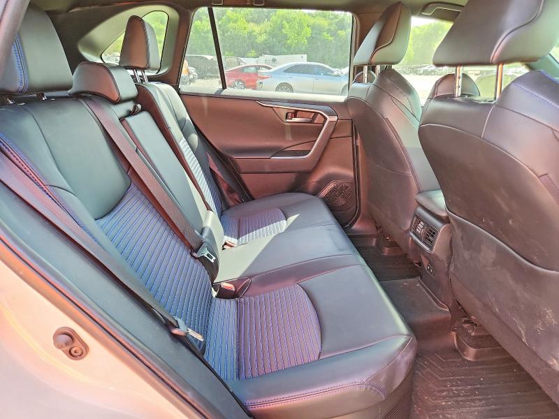Продажа на аукционе авто 2020 Toyota Rav4, vin: JTMEWRFV2LJ035715, номер лота: 55957336
