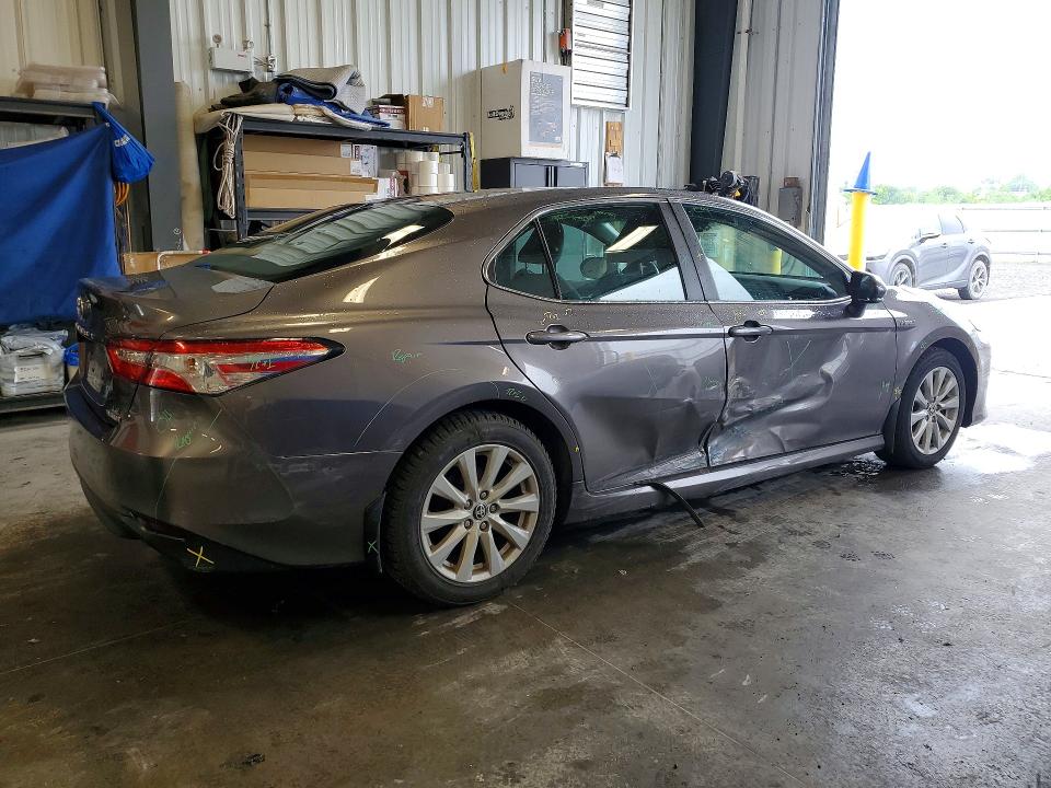56033926 :رقم المزاد ، 4T1C31AK2LU534006 vin ، 2020 Toyota Camry مزاد بيع