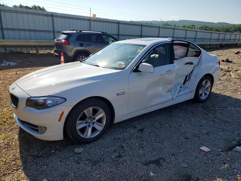 Auction sale of the 2013 Bmw 528, vin: WBAXG5C56DDY33991, lot number: 57049936