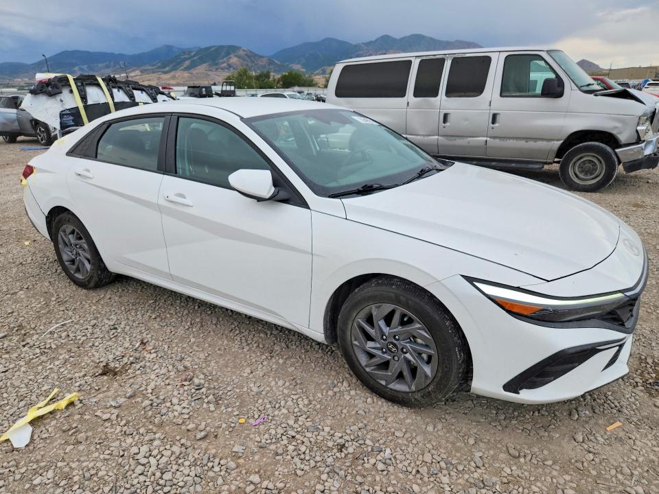 2024 Hyundai Elantra მანქანა იყიდება აუქციონზე, vin: KMHLM4DG7RU838446, აუქციონის ნომერი: 58495576