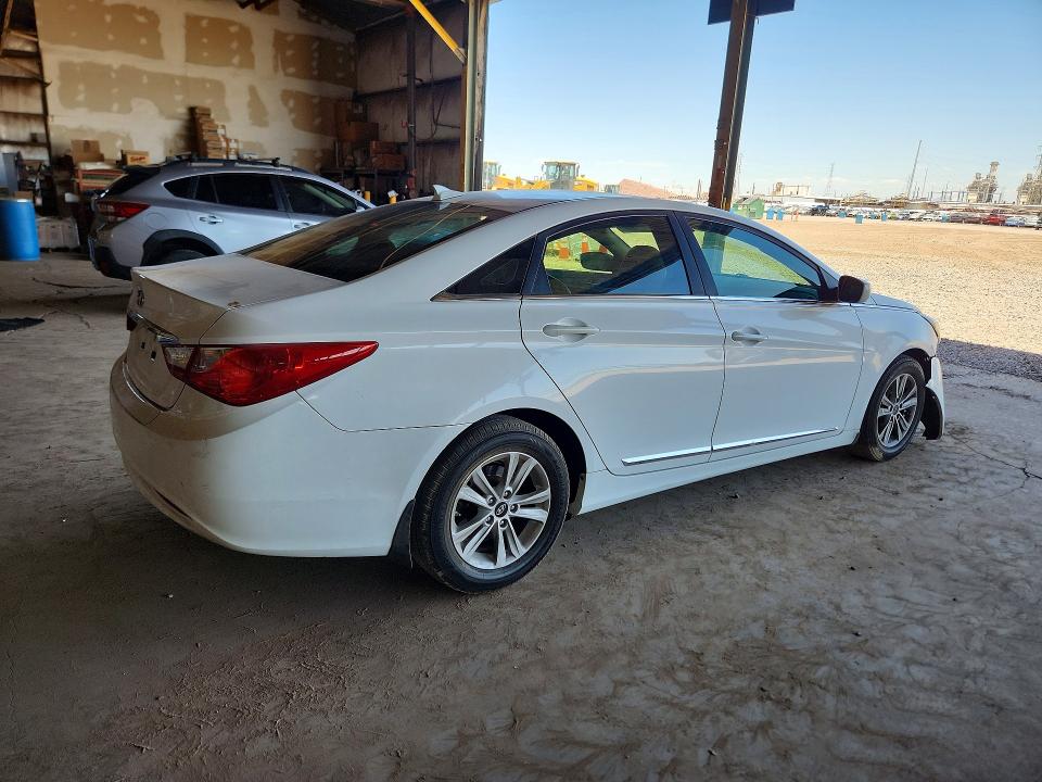 2013 Hyundai Sonata მანქანა იყიდება აუქციონზე, vin: 5NPEB4AC1DH657110, აუქციონის ნომერი: 55922486