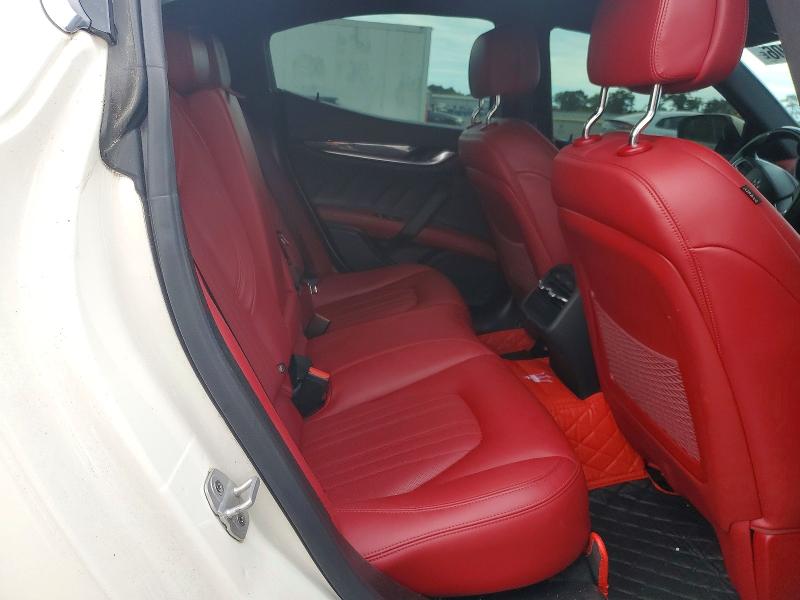 58240206 :رقم المزاد ، ZAM57YTL2K1315025 vin ، 2019 Maserati Ghibli مزاد بيع
