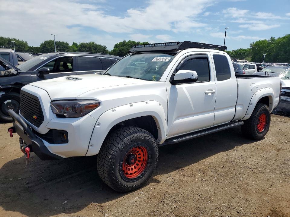 2016 Toyota Tacoma მანქანა იყიდება აუქციონზე, vin: 5TFSZ5AN6GX044298, აუქციონის ნომერი: 56259536