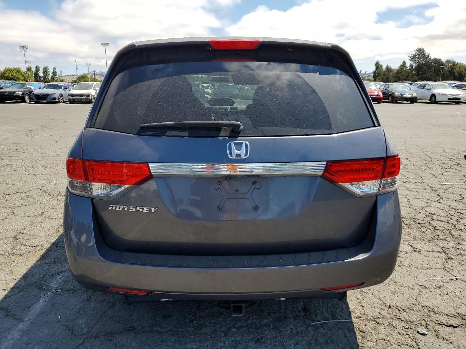 57330486 :رقم المزاد ، 5FNRL5H28GB123574 vin ، 2016 Honda Odyssey مزاد بيع