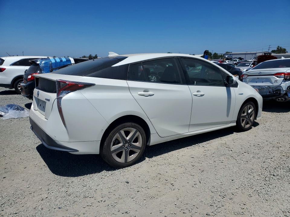58950206 :رقم المزاد ، JTDKARFUXJ3551007 vin ، 2018 Toyota Prius مزاد بيع