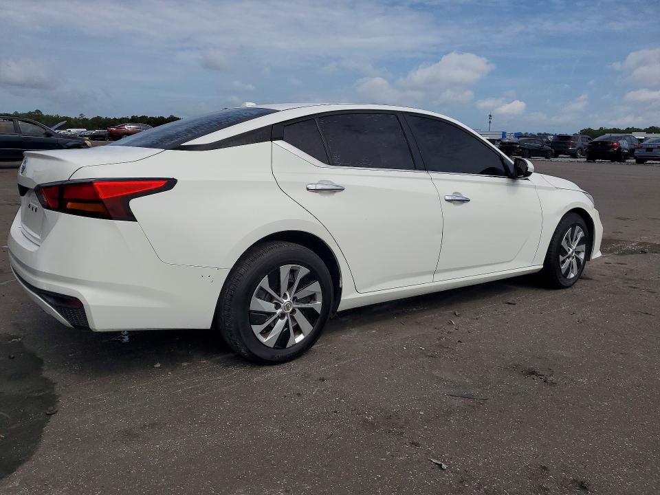 57407866 :رقم المزاد ، 1N4BL4BV0KC154439 vin ، 2019 Nissan Altima مزاد بيع
