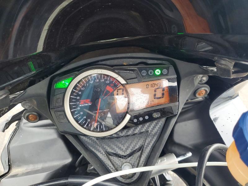 56443576 :رقم المزاد ، JS1GN7FA5F2101504 vin ، 2015 Suzuki Gsx-r600 مزاد بيع