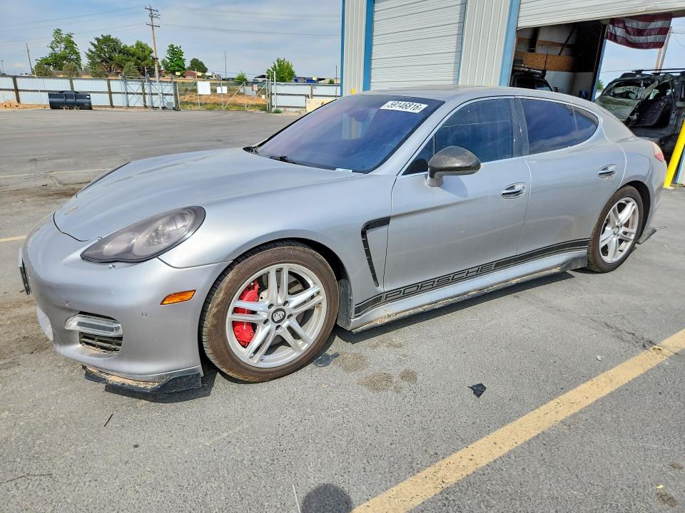 59146816 :رقم المزاد ، WP0AC2A76AL090628 vin ، 2010 Porsche Panamera مزاد بيع
