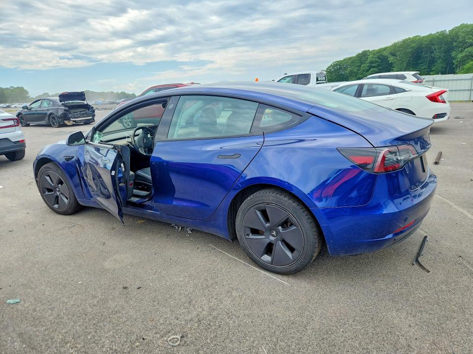 2022 Tesla Model 3 მანქანა იყიდება აუქციონზე, vin: 5YJ3E1EA9NF371026, აუქციონის ნომერი: 57041566