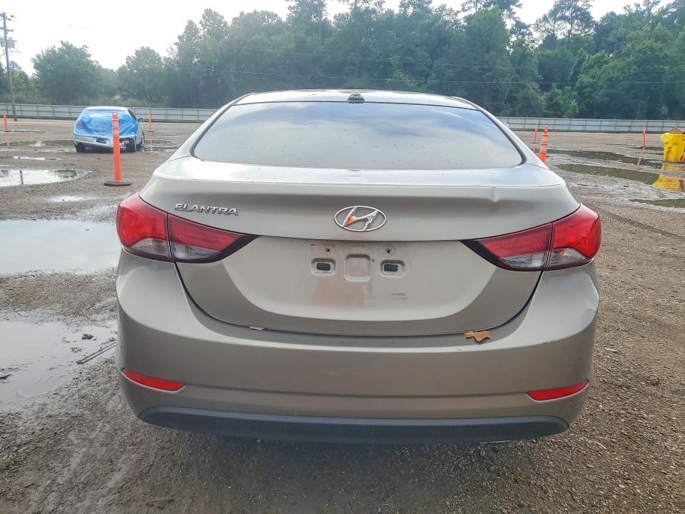 Продажа на аукционе авто 2016 Hyundai Elantra, vin: 5NPDH4AEXGH776970, номер лота: 55850686
