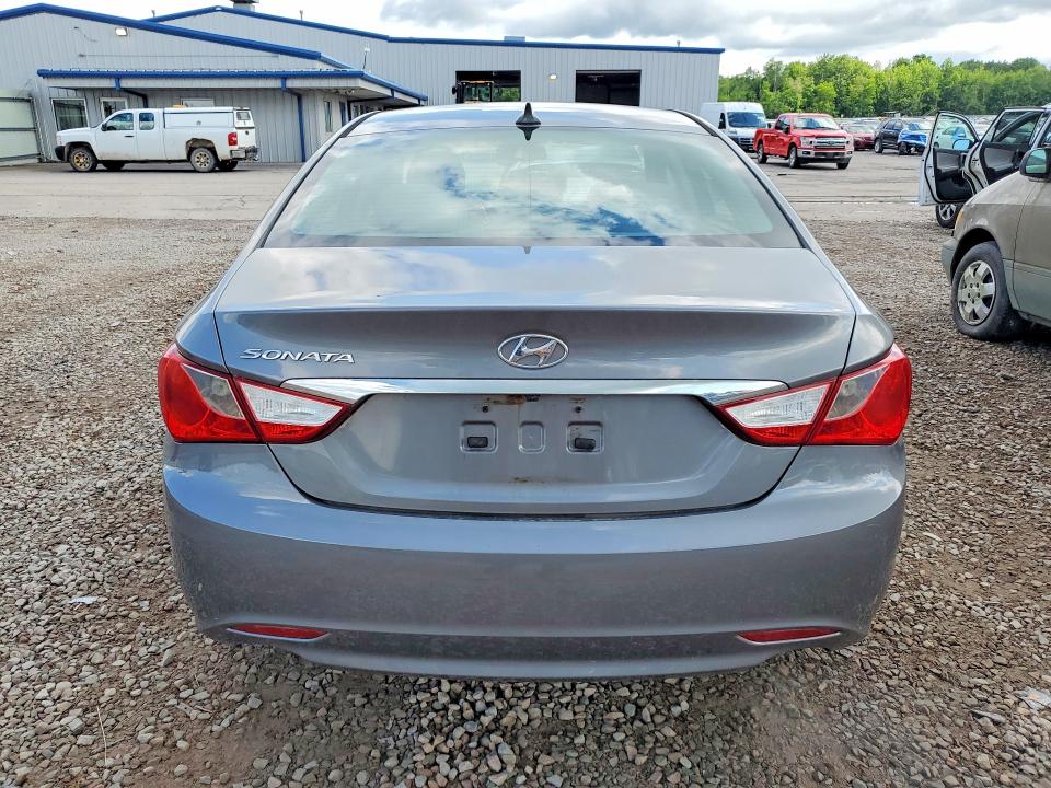 58887616 :رقم المزاد ، 5NPEC4AC3CH386188 vin ، 2012 Hyundai Sonata مزاد بيع