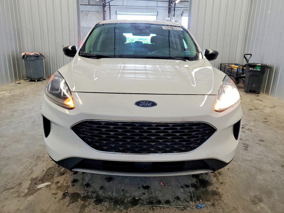Продажа на аукционе авто 2022 Ford Escape, vin: 1FMCU9G64NUA60939, номер лота: 55371096