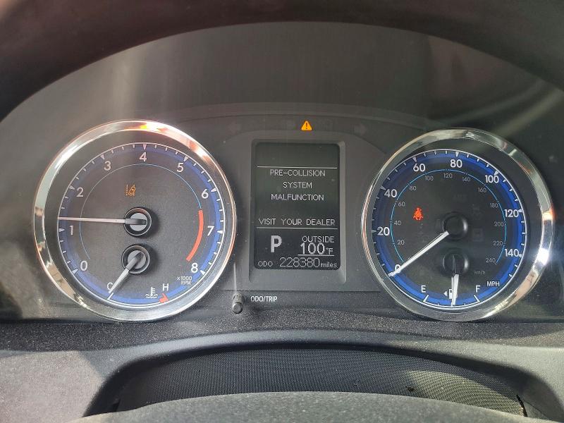 Aukcja sprzedaży 2018 Toyota Corolla, vin: 5YFBURHE8JP828600, numer aukcji: 56807036
