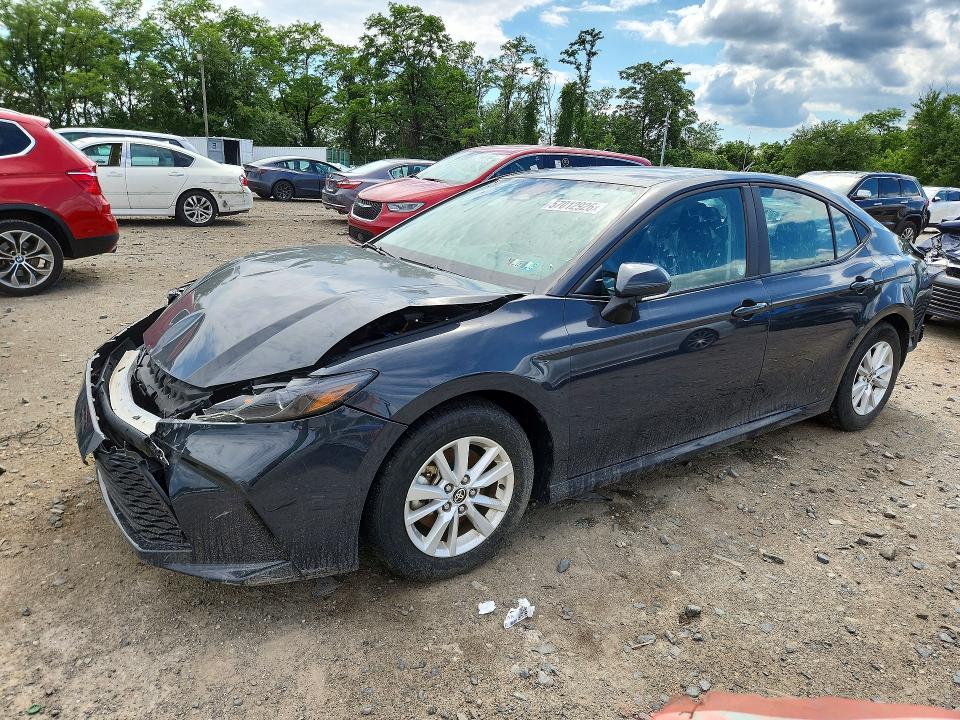 2025 Toyota Camry მანქანა იყიდება აუქციონზე, vin: 4T1DAACKXSU018515, აუქციონის ნომერი: 57012926